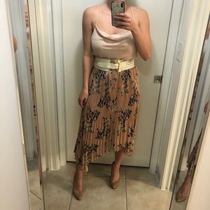 Melrose and a market romantic pleated skirt